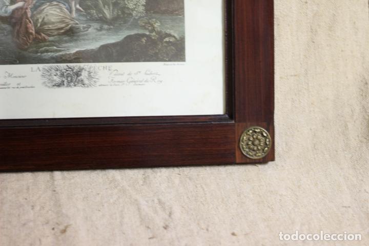 Antig&uuml;edades: marco de madera con grabado - Foto 8