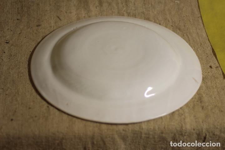 Antig&uuml;edades: plato de manises - Foto 2