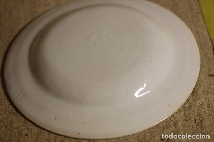 Antig&uuml;edades: plato de manises - Foto 2