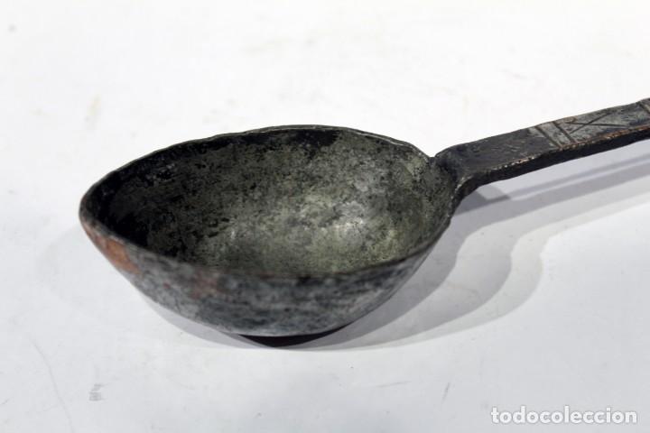 Antig&uuml;edades: ANTIGUO CUCHAR&Oacute;N EN METAL - Foto 3
