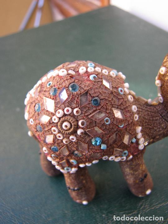 Antig&uuml;edades: 21.- Colecci&oacute;n de antiguos dromedarios. - Foto 11