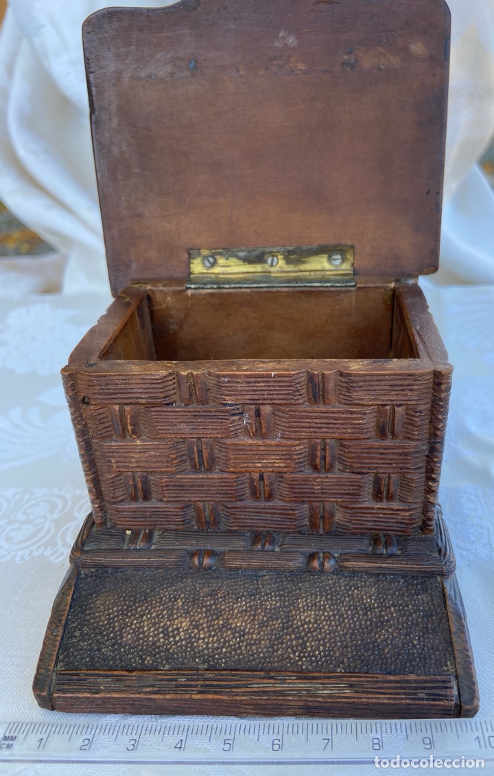 Antig&uuml;edades: C-2. Caja popular hidalga. Cerezo. - Foto 2