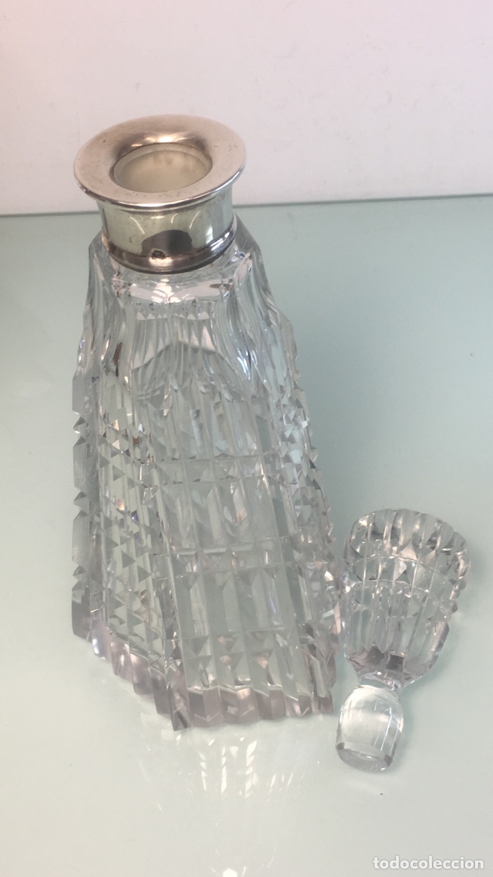 Antig&uuml;edades: Botellas de cristal tallado y cuello de plata - Foto 5