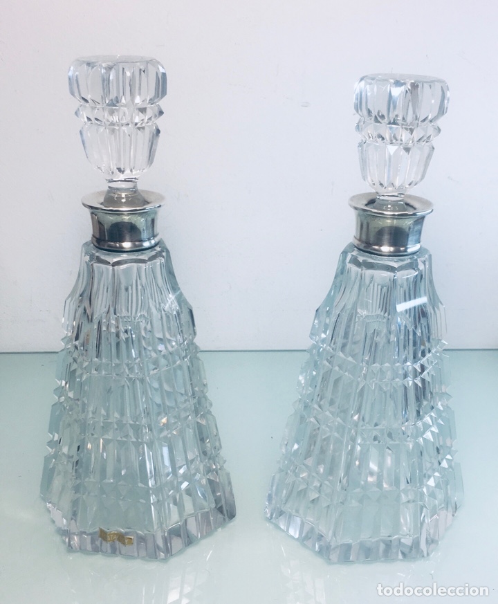Antig&uuml;edades: Botellas de cristal tallado y cuello de plata - Foto 1