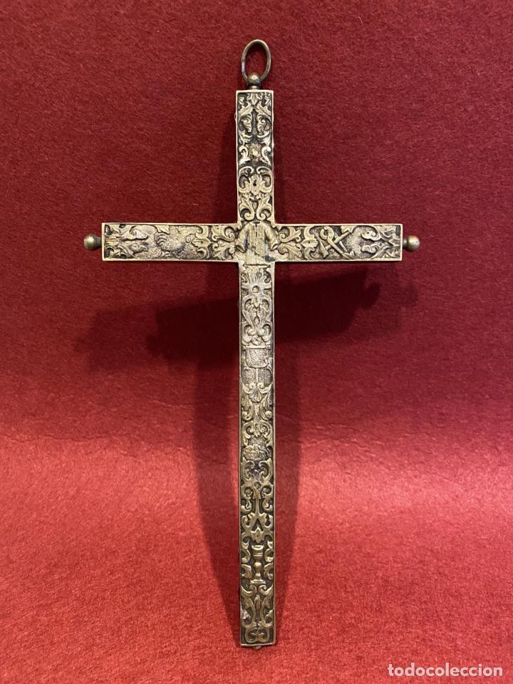 Antigüedades: Cruz relicario, arma Christi. - Foto 2 - 301382108