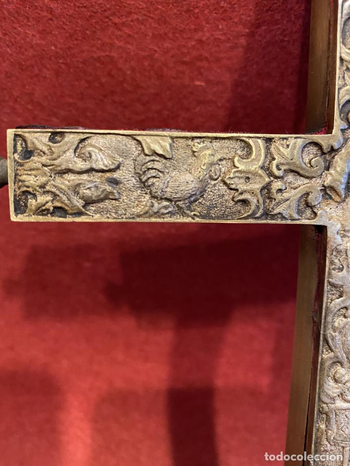 Antigüedades: Cruz relicario, arma Christi. - Foto 5 - 301382108
