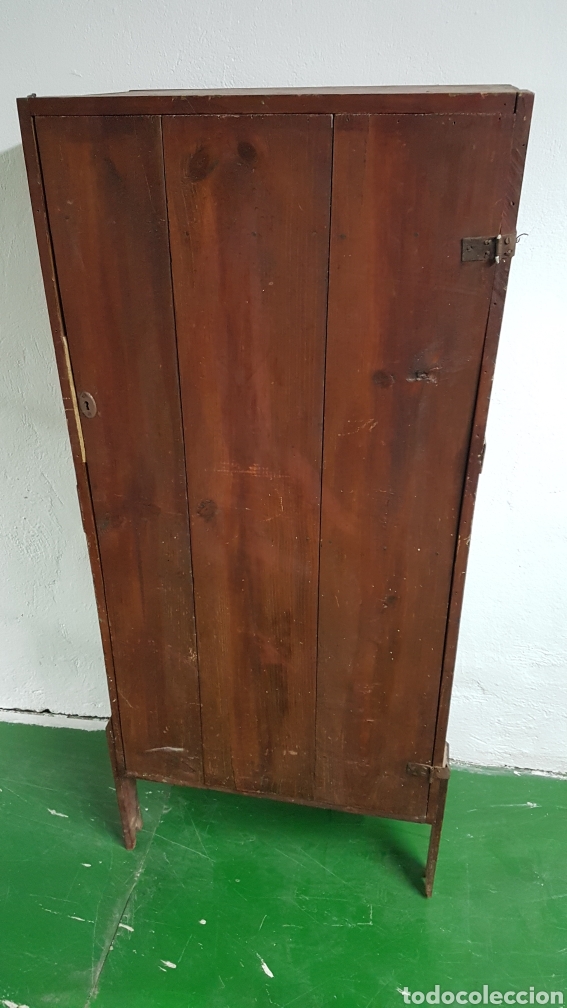 Antig&uuml;edades: Antigua alacena de madera - Foto 1