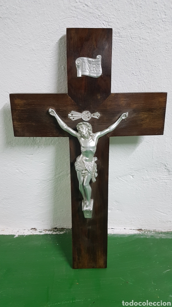 Antig&uuml;edades: Antiguo cristo de cama - Foto 1