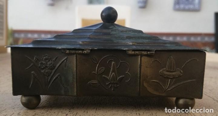 Antig&uuml;edades: Joyero met&aacute;lico - Foto 1