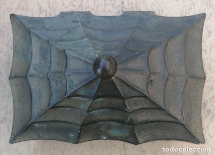 Antig&uuml;edades: Joyero met&aacute;lico - Foto 7