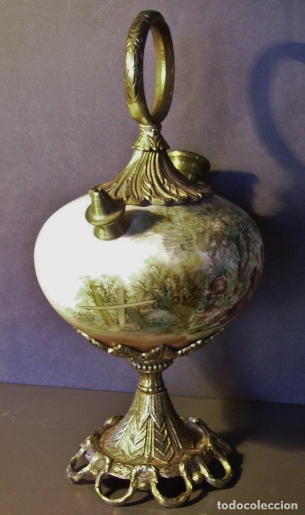 Antig&uuml;edades: ROTUNDO Y GRAN BOTIJO DE PORCELANA Y BRONCE - Foto 4