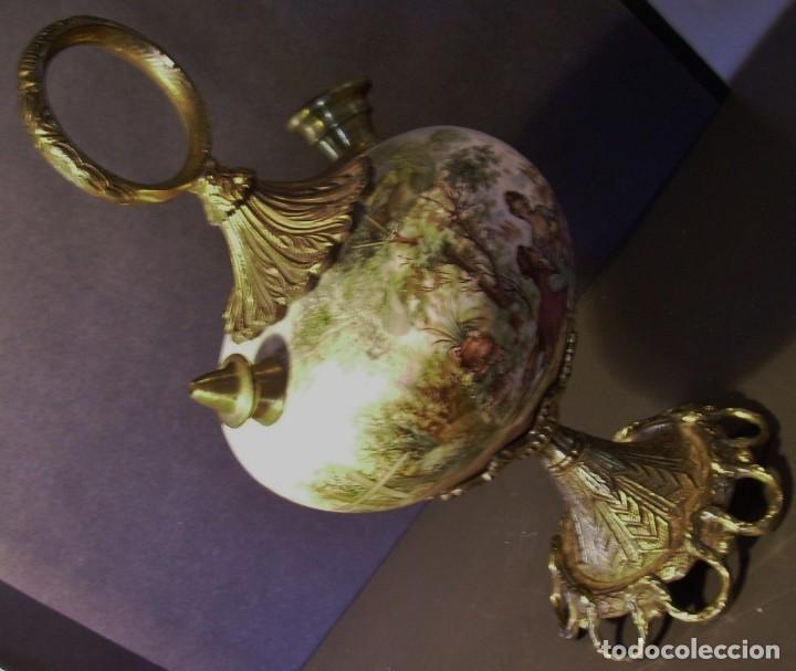 Antig&uuml;edades: ROTUNDO Y GRAN BOTIJO DE PORCELANA Y BRONCE - Foto 14