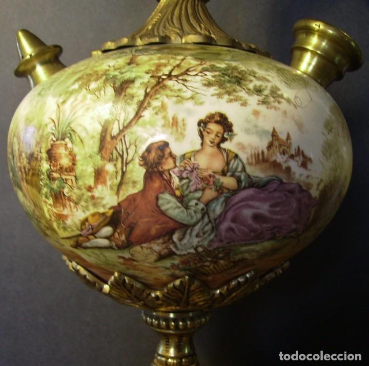 Antig&uuml;edades: ROTUNDO Y GRAN BOTIJO DE PORCELANA Y BRONCE - Foto 16