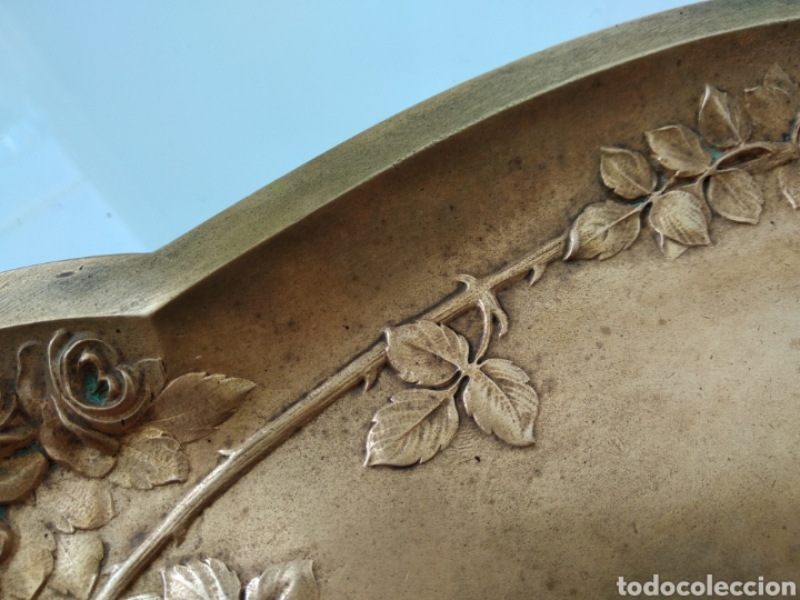 Antig&uuml;edades: Bandeja o centro de mesa en bronce dorado c.1900 - Foto 4