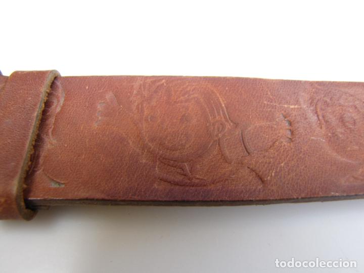 Antigüedades: 24.- Cinturón de bronce y cuero infantil Heidi - Foto 5 - 301789153
