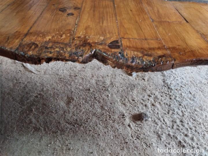 Antig&uuml;edades: Original mesa de centro de madera de pino y cristal estilo rustico. - Foto 12