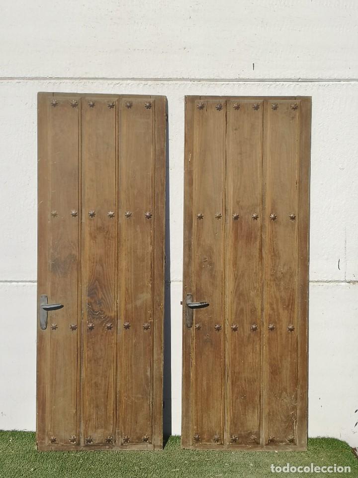 Antiquit&eacute;s: Port&oacute;n antiguo de clavos