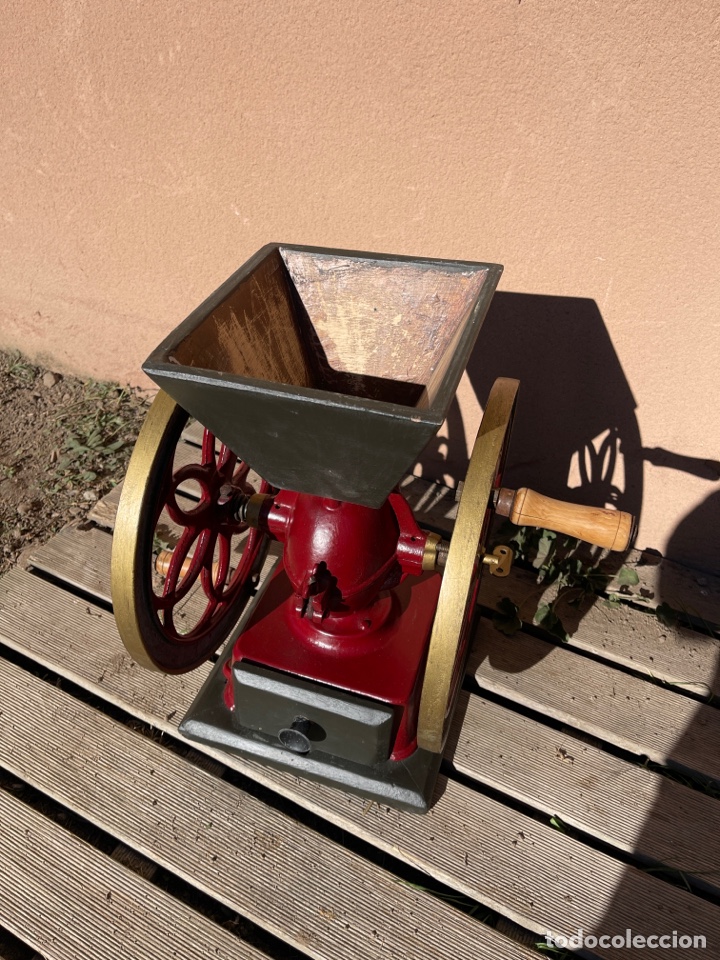 Antig&uuml;edades: Molinillo antiguo Siglo XIX - Foto 7