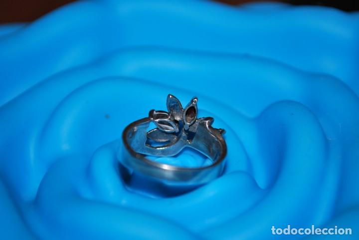 Antig&uuml;edades: Anillo de plata con granates y marquesitas - Foto 9