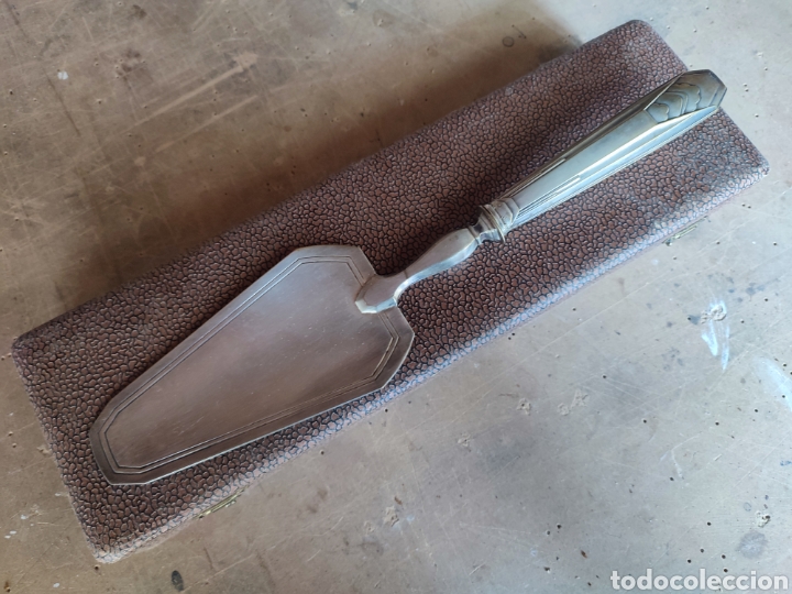 Antiques: Pala para servir pasteles, tartas. Art deco