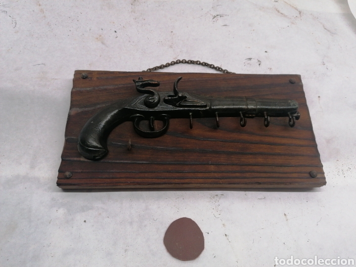Antig&uuml;edades: Colgador llaves - Foto 1