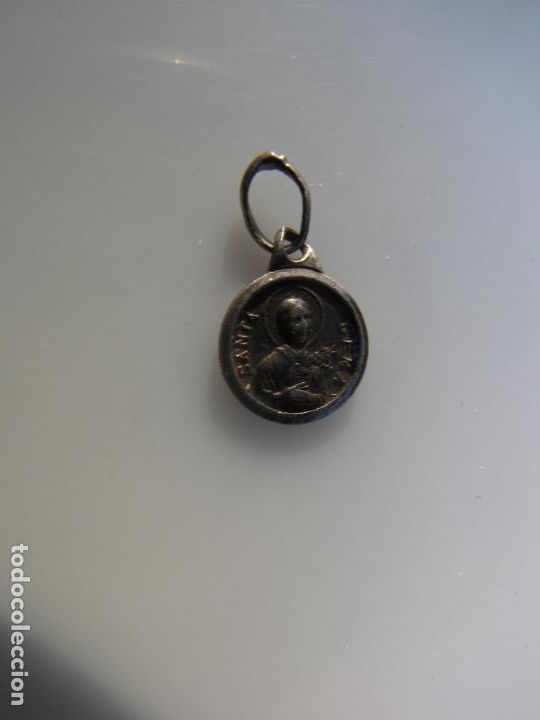 Antig&uuml;edades: 27.- Medalla plata Santa gema - Foto 1