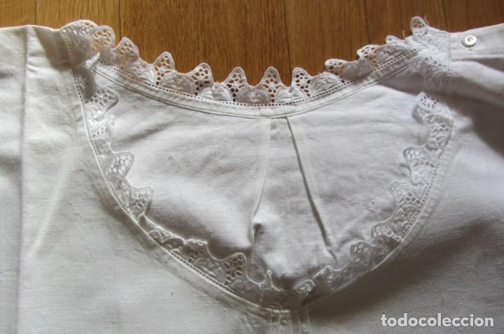 Antig&uuml;edades: Camis&oacute;n de hilo con encajes - Foto 5
