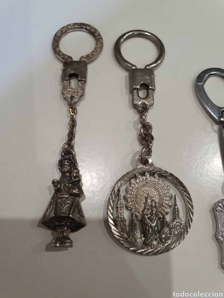 Antig&uuml;edades: Llaveros religiosos - Foto 2