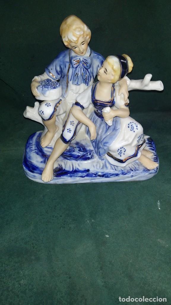 Antig&uuml;edades: figura de pareja - Foto 1