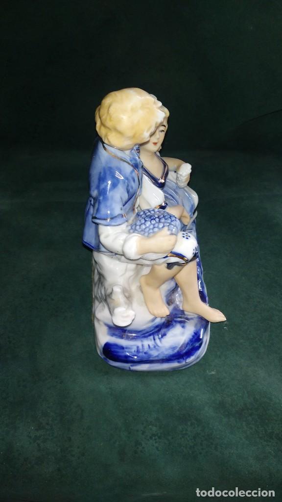 Antig&uuml;edades: figura de pareja - Foto 4