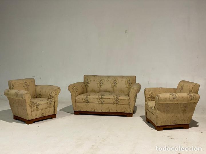 Antig&uuml;edades: Conjunto de Sof&aacute; m&aacute;s sillones. Ppios sXX - Foto 3