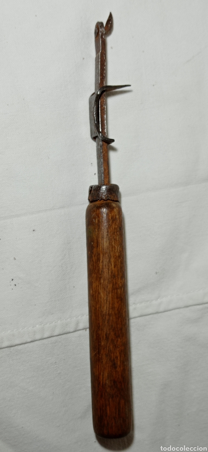 Antig&uuml;edades: Abrelatas MIDGET, CAN OPENER 19-7-1904 - Foto 1