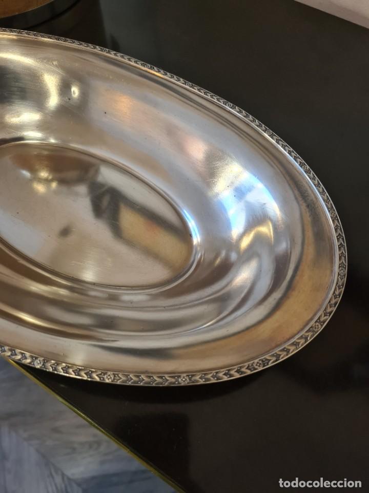 Antig&uuml;edades: Fuente metal plateado - Foto 2
