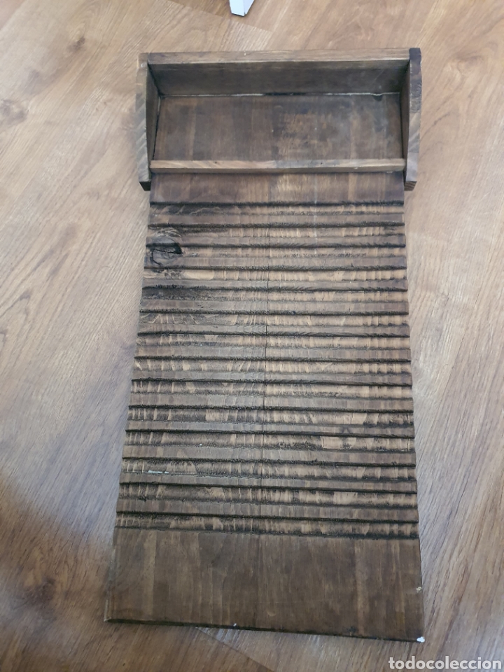 Antig&uuml;edades: Pila de madera decoraci&oacute;n . - Foto 1