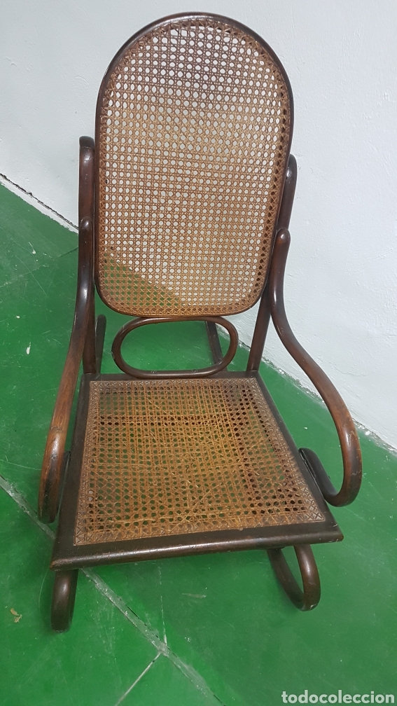 Antig&uuml;edades: Magnifica mecedora de madera y mimbre &ntilde;z - Foto 2