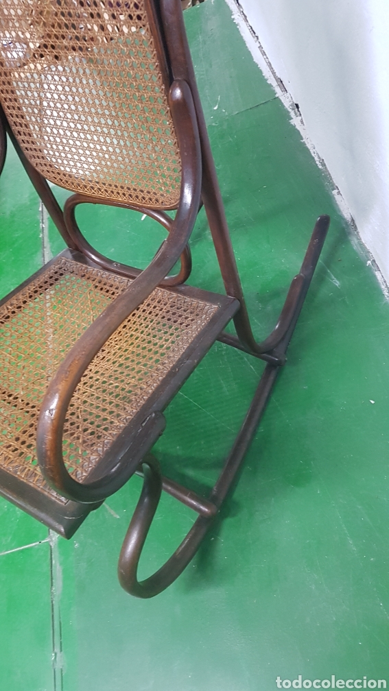 Antig&uuml;edades: Magnifica mecedora de madera y mimbre &ntilde;z - Foto 3