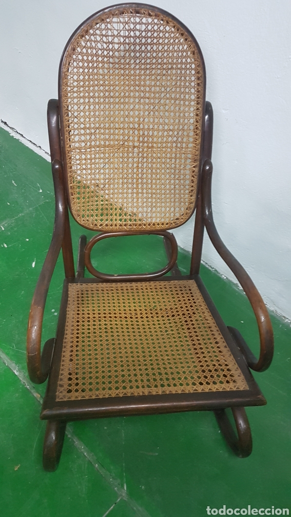 Antig&uuml;edades: Magnifica mecedora de madera y mimbre &ntilde;z - Foto 2