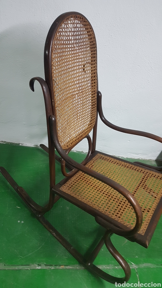 Antig&uuml;edades: Magnifica mecedora de madera y mimbre &ntilde;z - Foto 3