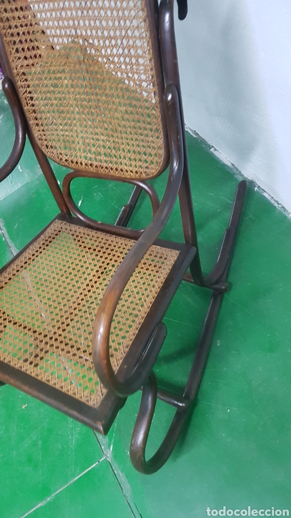 Antig&uuml;edades: Magnifica mecedora de madera y mimbre &ntilde;z - Foto 4