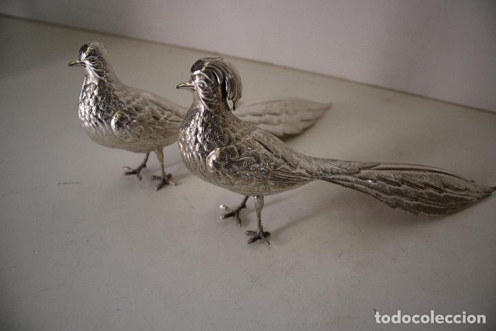 Antig&uuml;edades: pareja de faisanes en alpaca - Foto 1