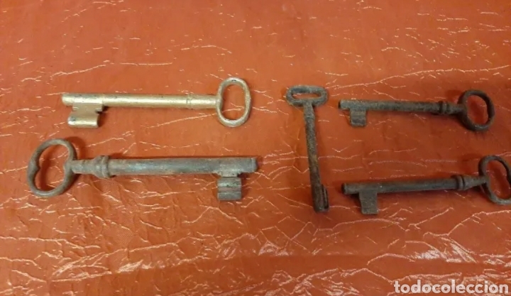 Antig&uuml;edades: 5 antiguas llaves forjadas en hierro - Foto 3