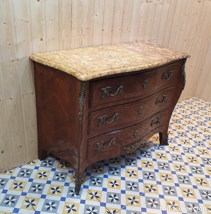 Antig&uuml;edades: ANTIGUA COMODA ESTILO LUIS XV - Foto 3