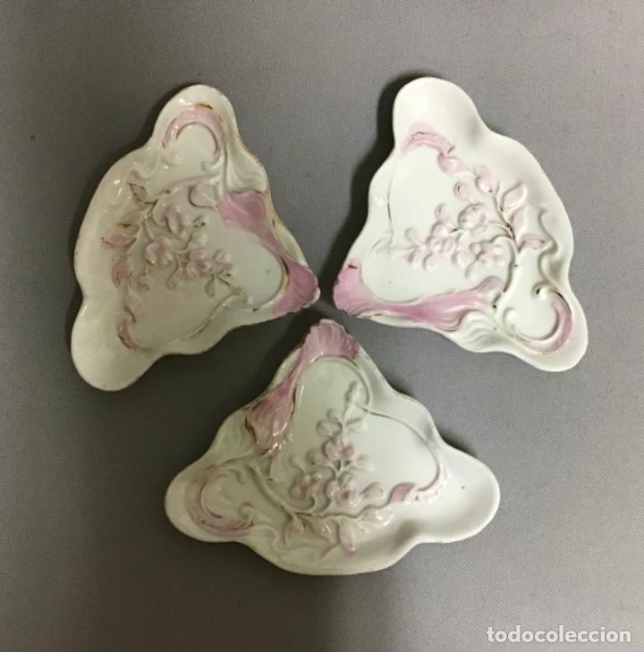 Antig&uuml;edades: PLATITOS DE PORCELANA - Foto 1