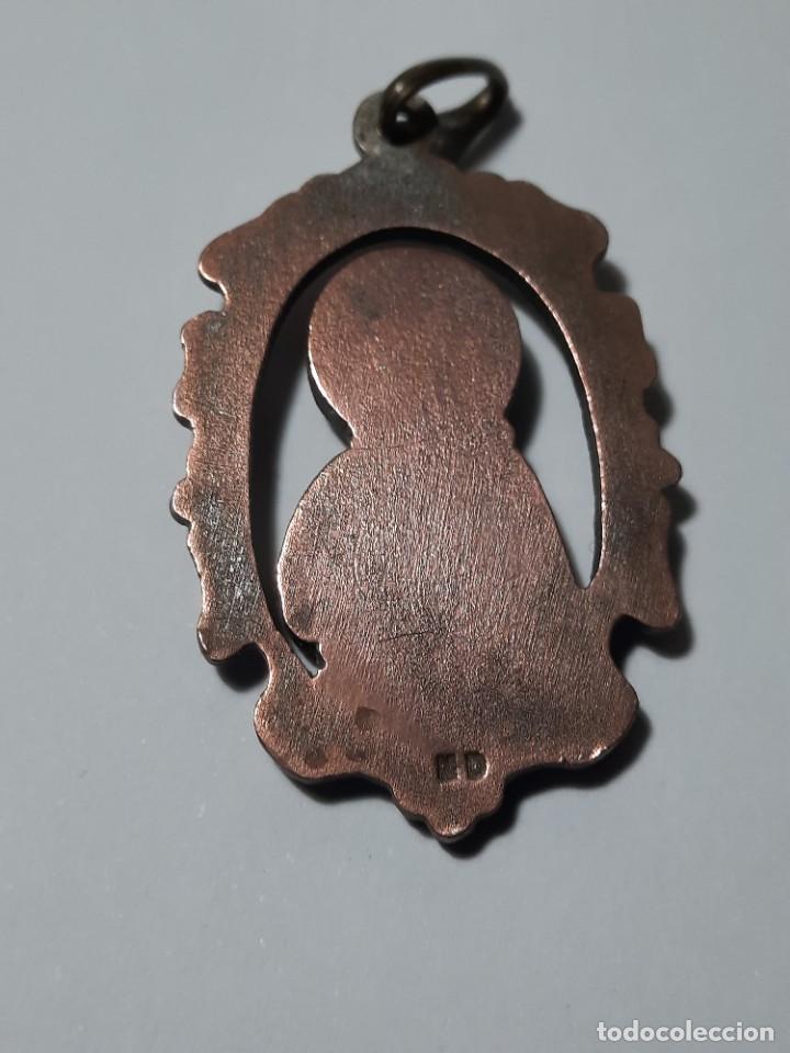 Antig&uuml;edades: Antigua medalla Coraz&oacute;n de Jesus - Foto 2