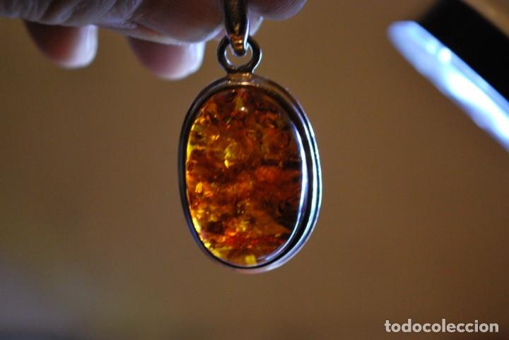 Antig&uuml;edades: COLGANTE DE PLATA CON AMBAR - Foto 3