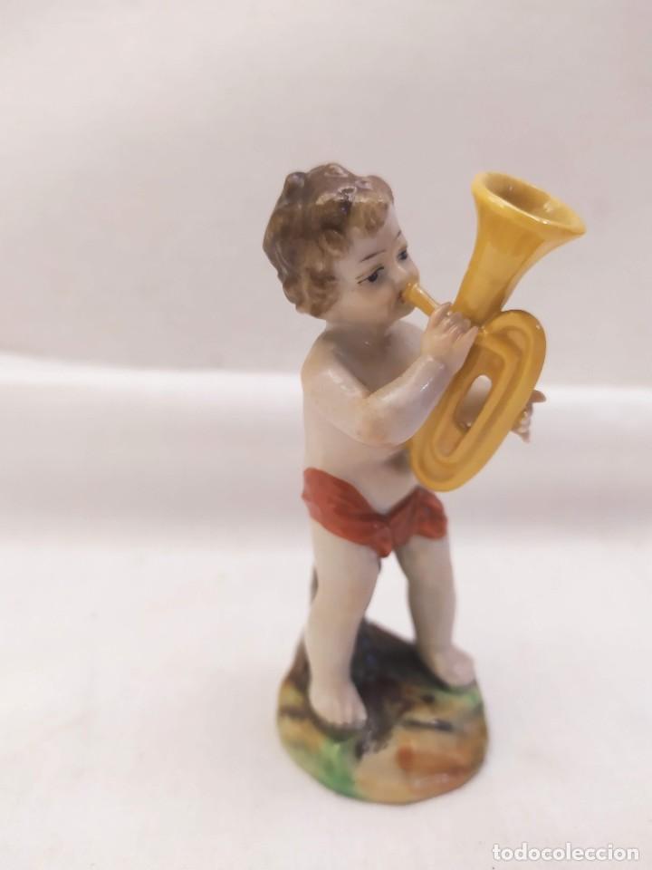 Antigüedades: Figuras de porcelana. Músicos. Firmadas. 7.5cm - Foto 8 - 302595083