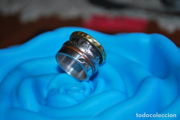 Antig&uuml;edades: Anillo de plata . - Foto 2