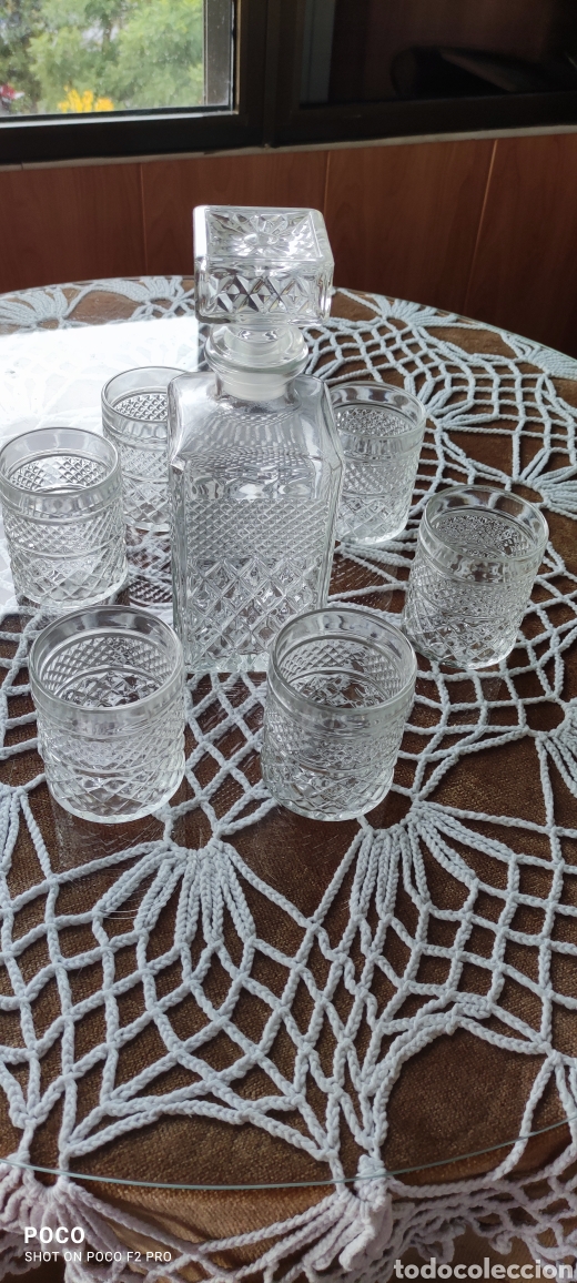 Antig&uuml;edades: Botella y vasos - Foto 1