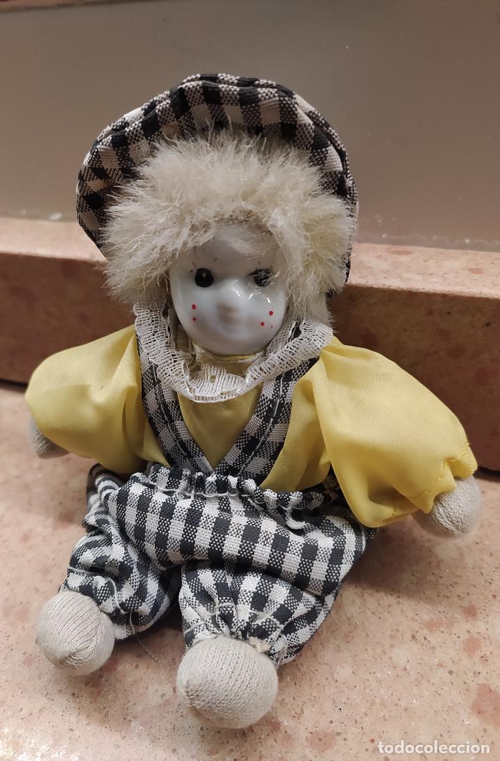 Antig&uuml;edades: MU&Ntilde;ECA DE TRAPO COMPACTO Y PORCELANA - Foto 4