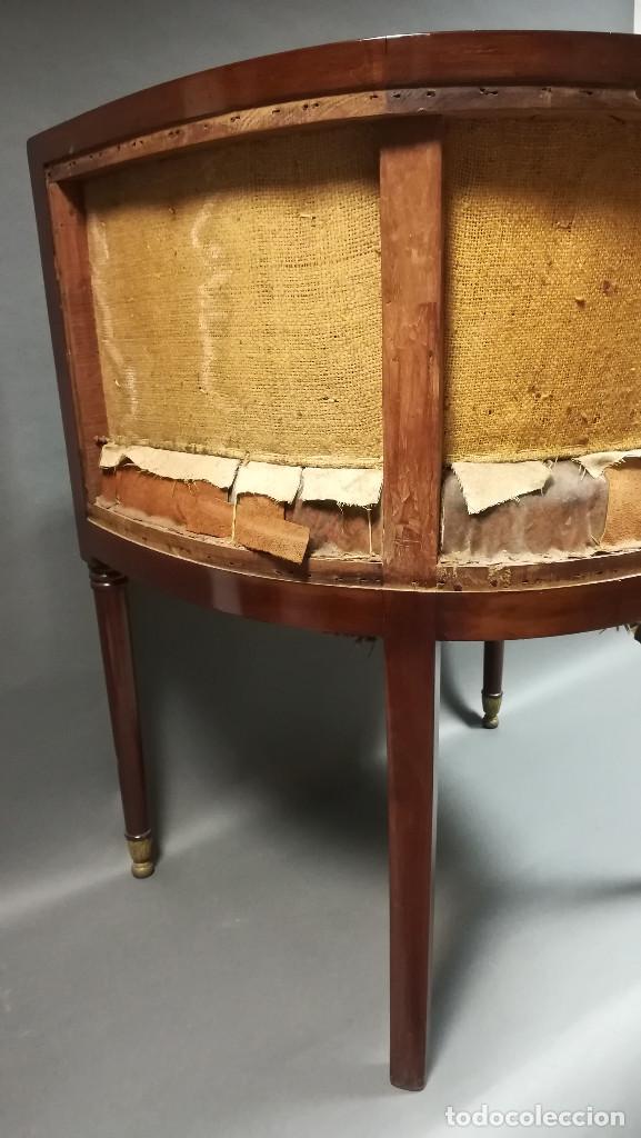 Antig&uuml;edades: SILLON IMPERIO DE MADERA DE CAOBA SIGLO XIX - Foto 2